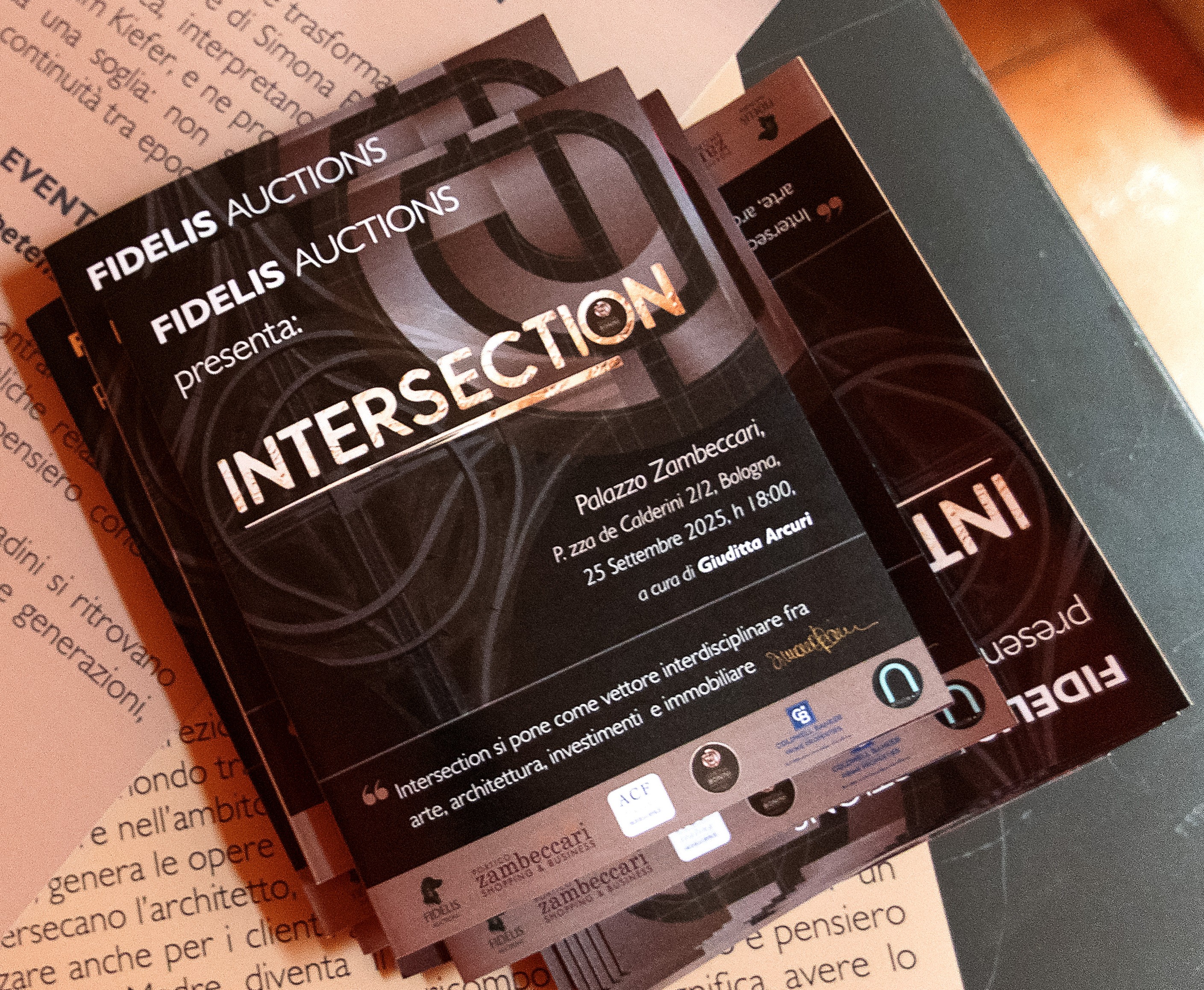 Immagine mostra INTERSECTION